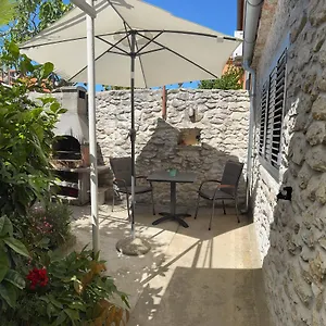 Eleonora Apartament