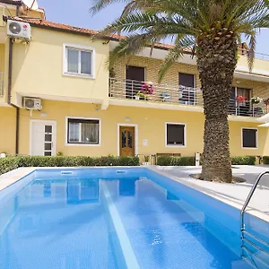 Nec Apartament